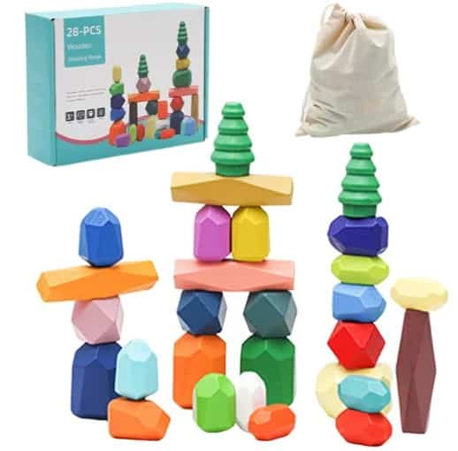 pidras de equilibrio de madera con colores